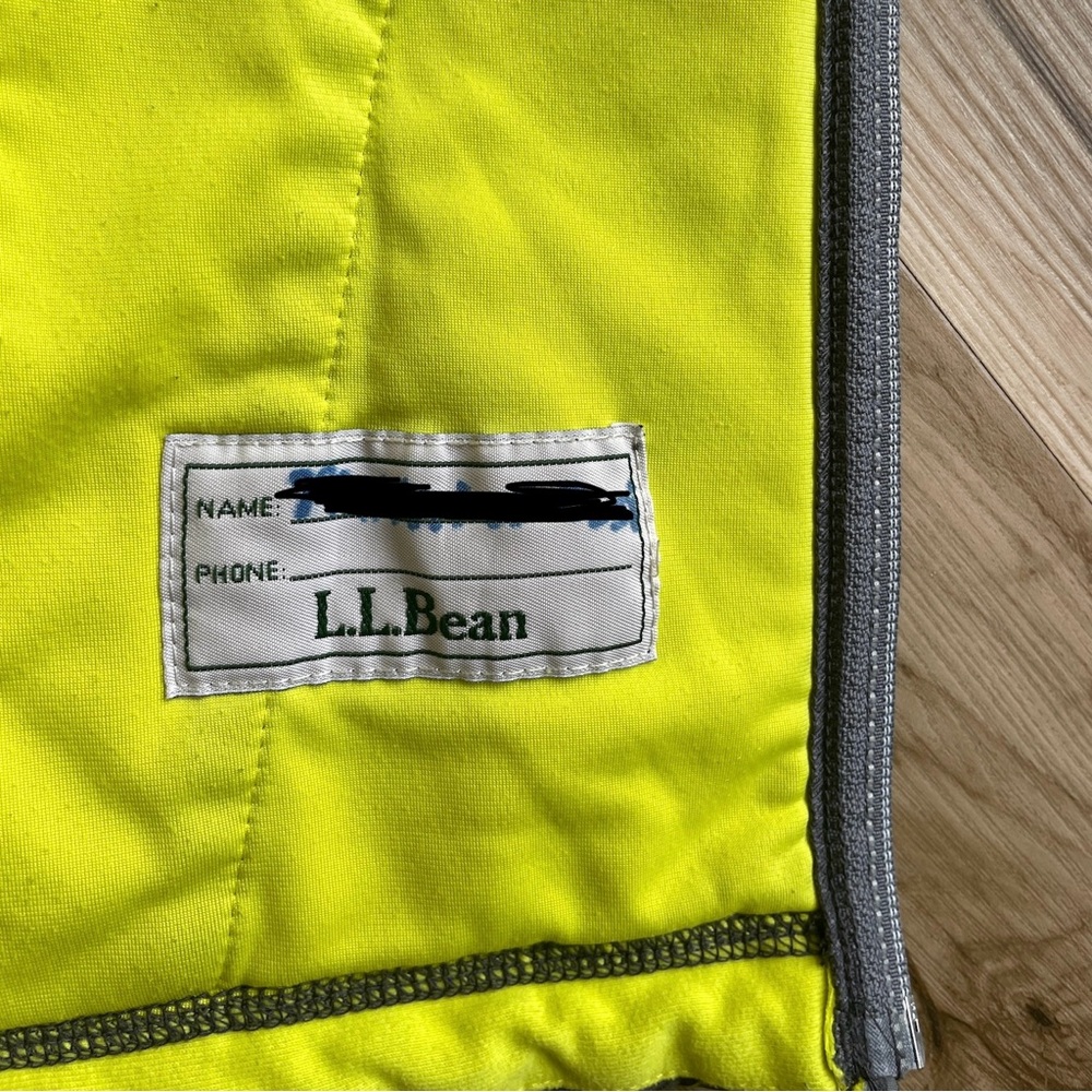 LL Bean midweight all weather coat Grey/neon yellow line pattern Size M.… - Picture 11 of 12
